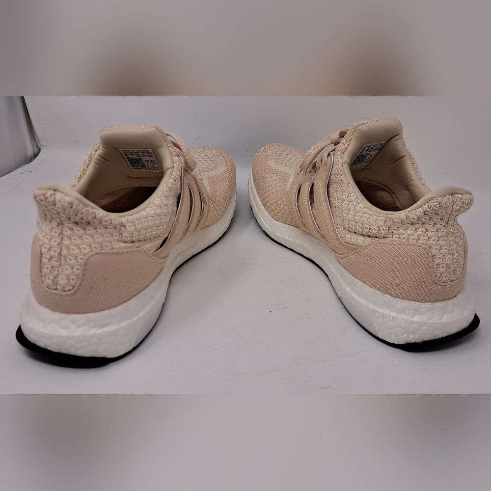 NEW Adidas Women's Ultraboost 5.0 DNA Running Shoes Sneakers Natural Size 8.5 US - Picture 11 of 14